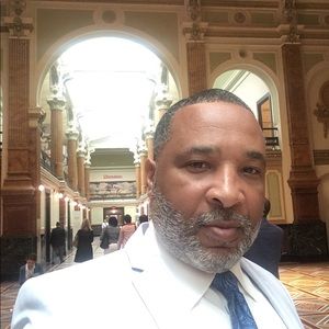 Meet your Posher, Alfred